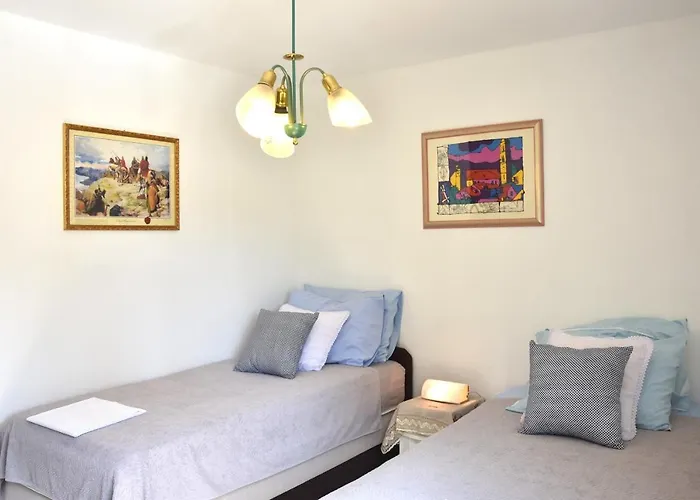 Bulimbasic Apartment *